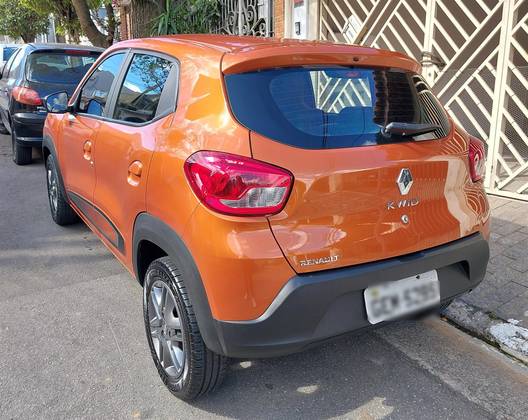 RENAULT KWID 1.0 12V SCE FLEX INTENSE MANUAL RENAULT KWID 1.0 12V SCE FLEX INTENSE MANUAL